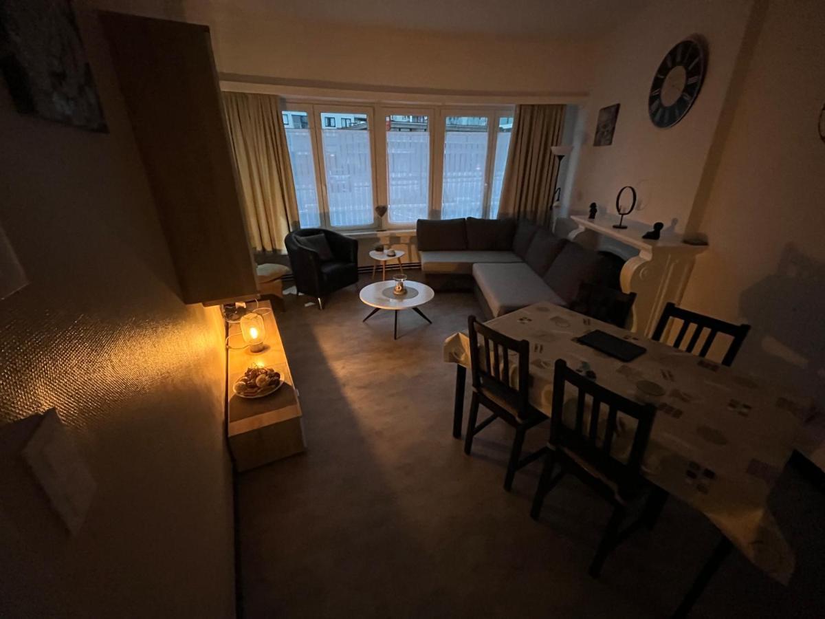Appartement Le Royal. De Panne Exterior photo