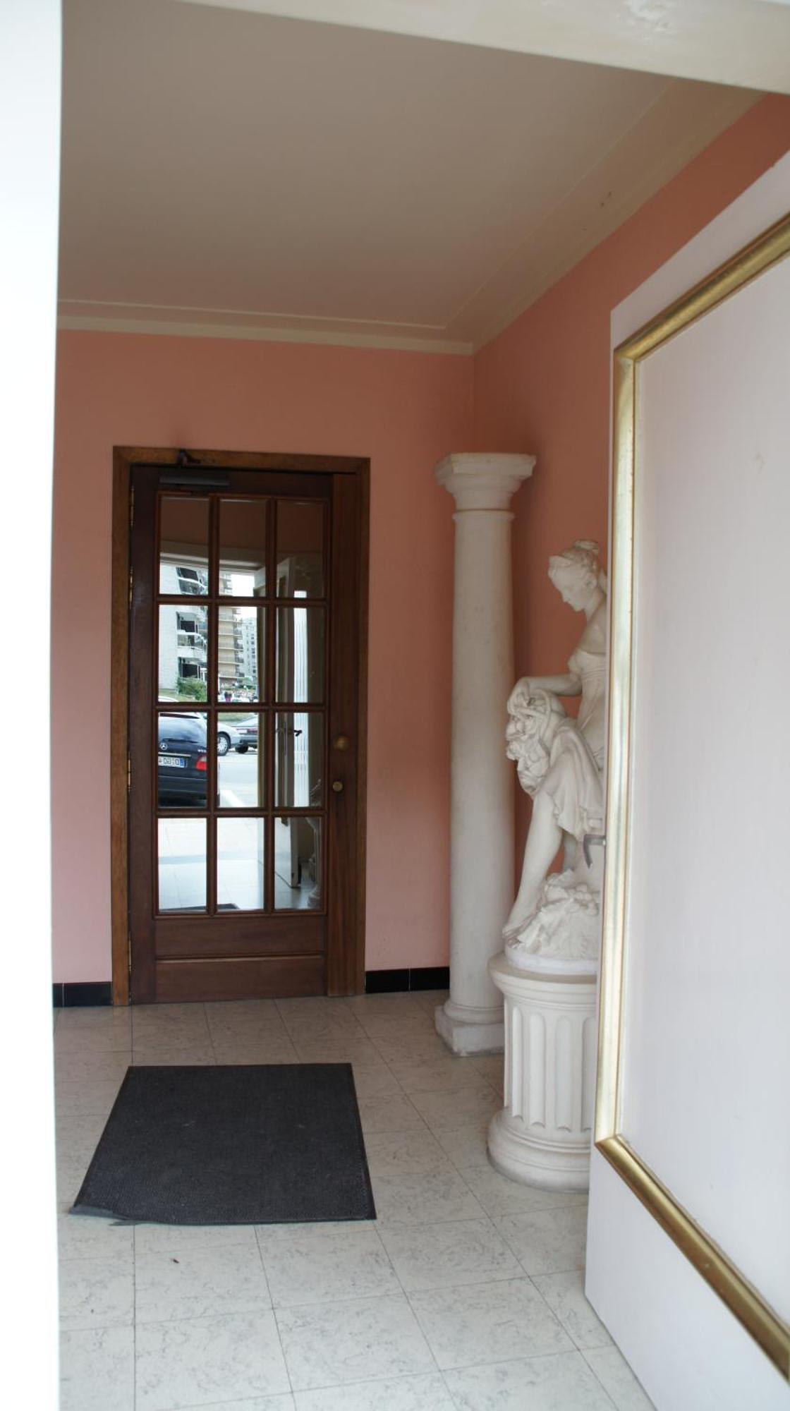 Appartement Le Royal. De Panne Exterior photo